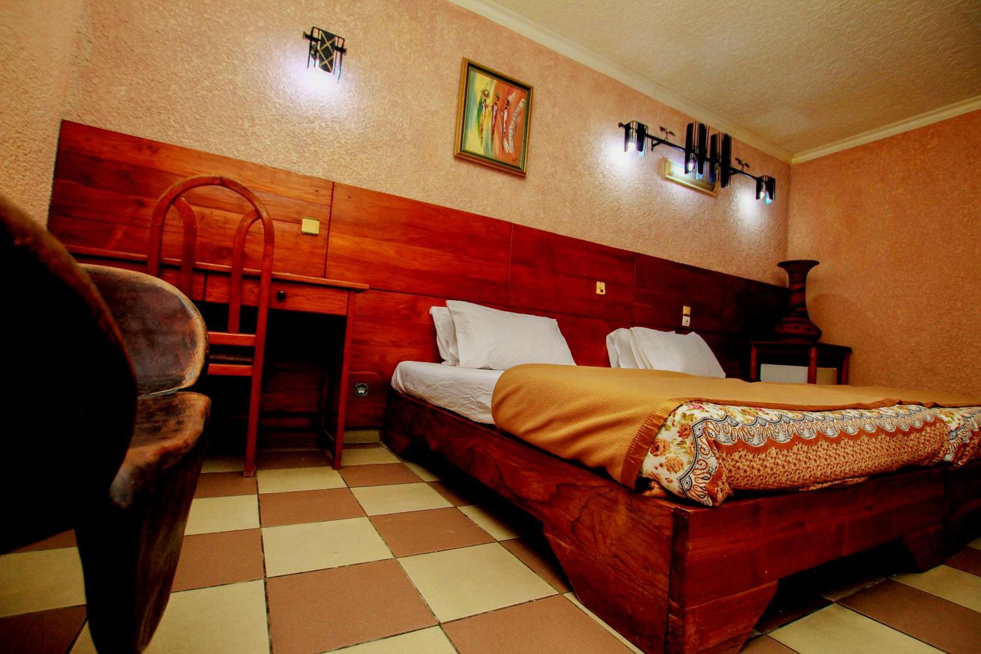 Hotel Le Prince Kotonu Zewnętrze zdjęcie