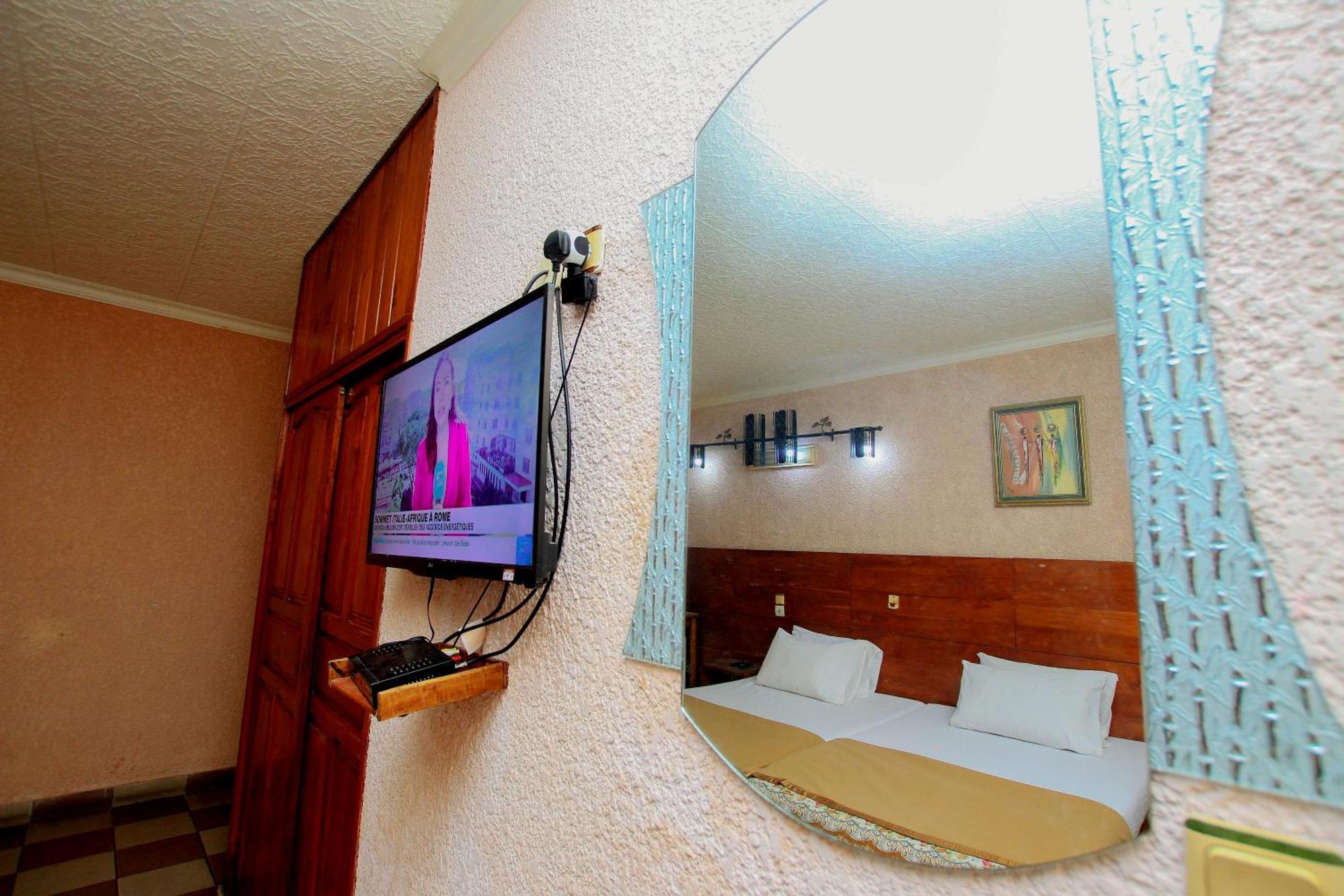 Hotel Le Prince Kotonu Zewnętrze zdjęcie