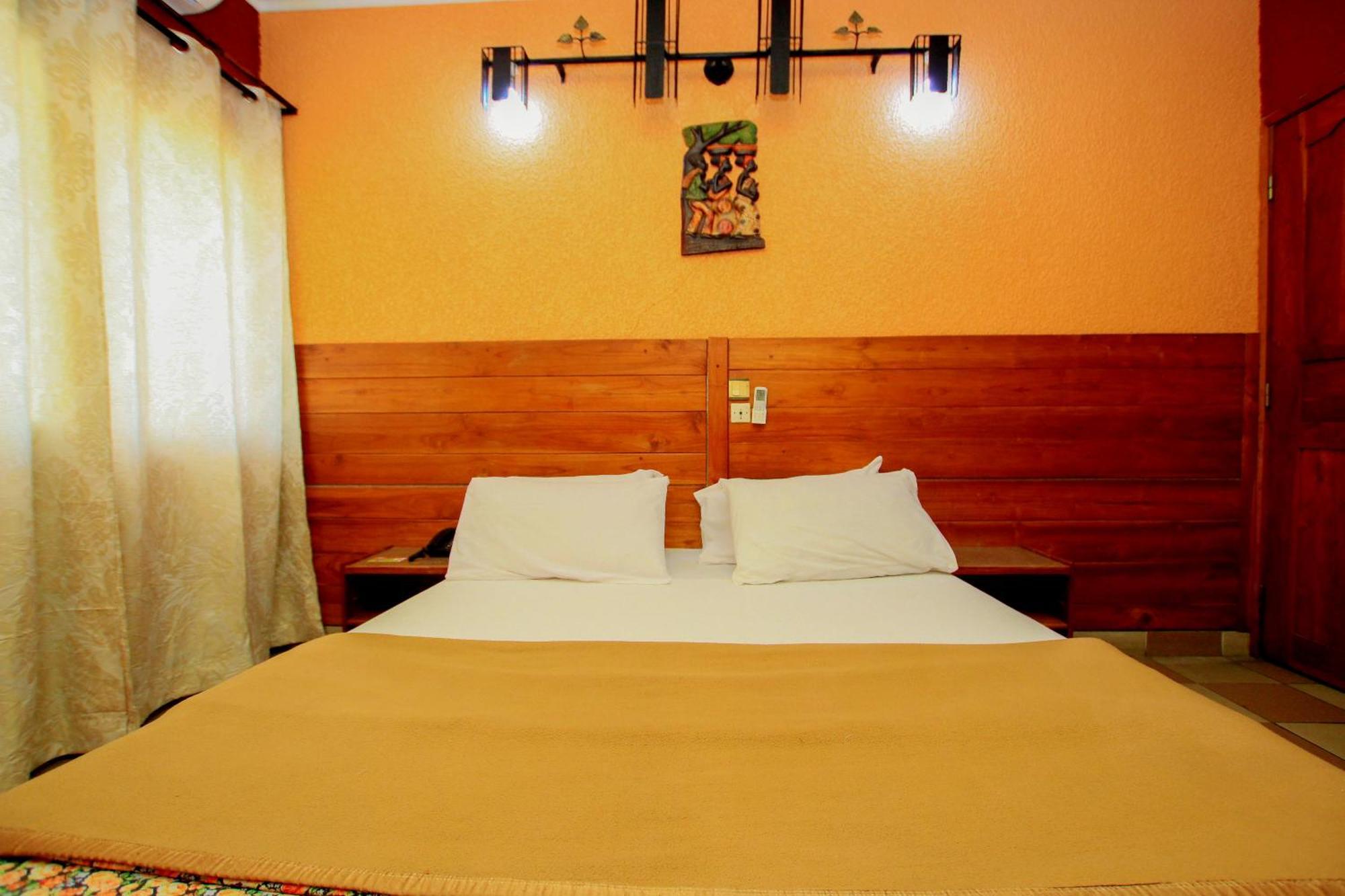 Hotel Le Prince Kotonu Zewnętrze zdjęcie