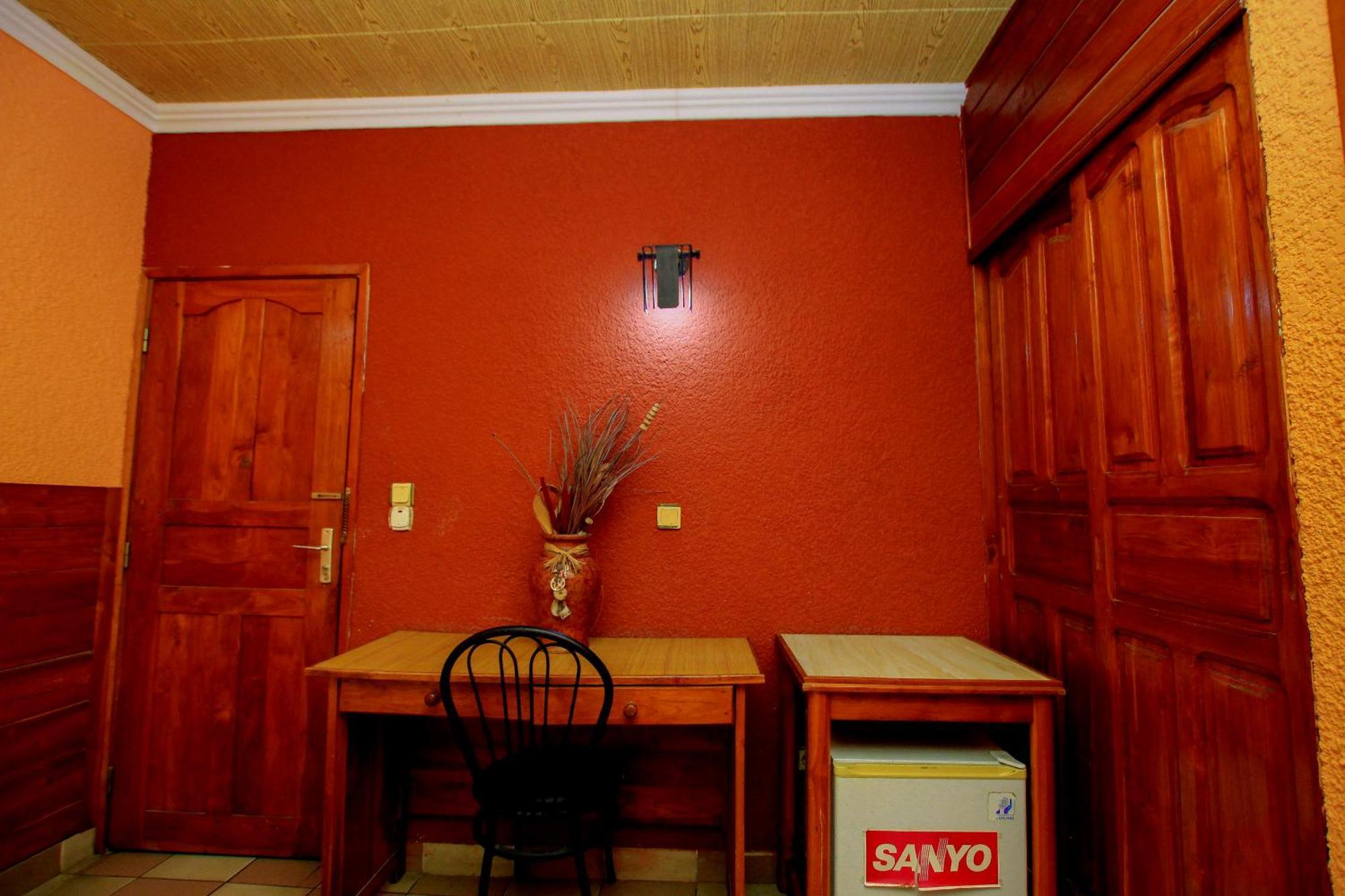 Hotel Le Prince Kotonu Zewnętrze zdjęcie